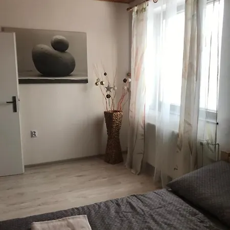 Veronika